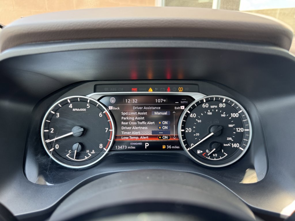 Used 2023 Nissan Rogue SL w/ SL Premium Package image 18