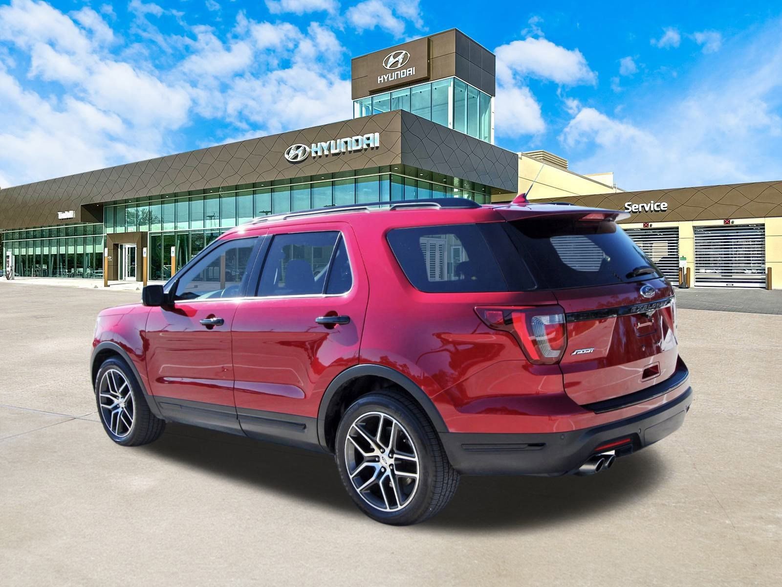 Used 2018 Ford Explorer Sport w/ Equipment Group 401A image 8