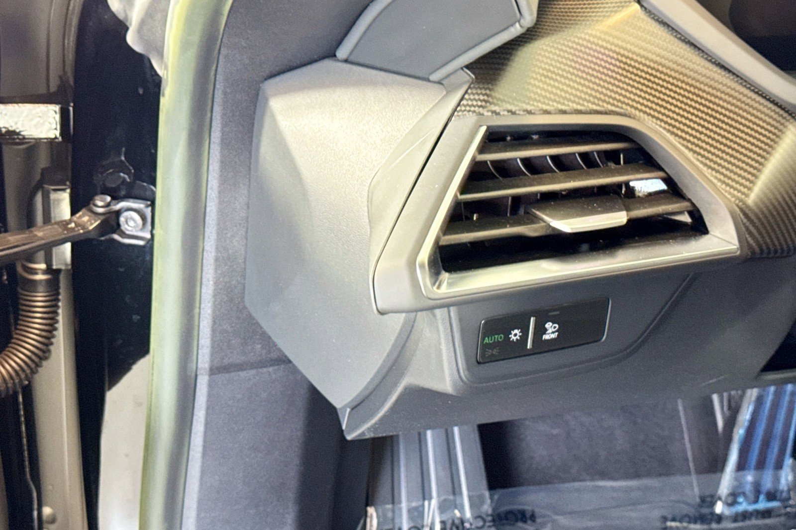 Used 2023 Audi RS e-tron GT image 10