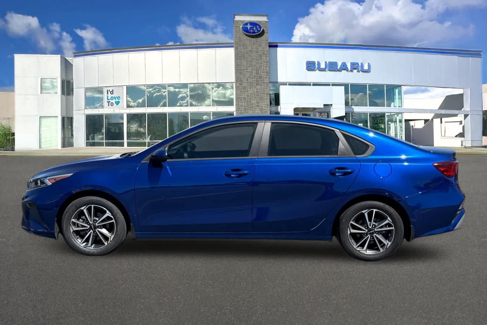 Used 2023 Kia Forte LXS FWD image 9