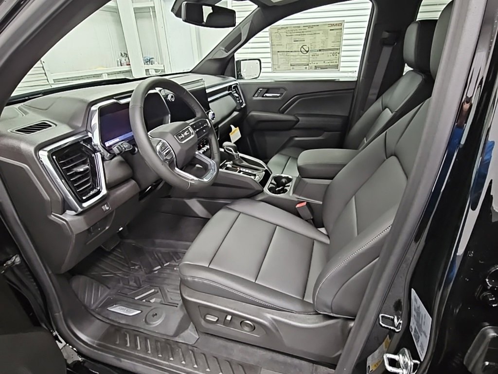 New 2026 GMC Canyon Elevation w/ Convenience Package image 10