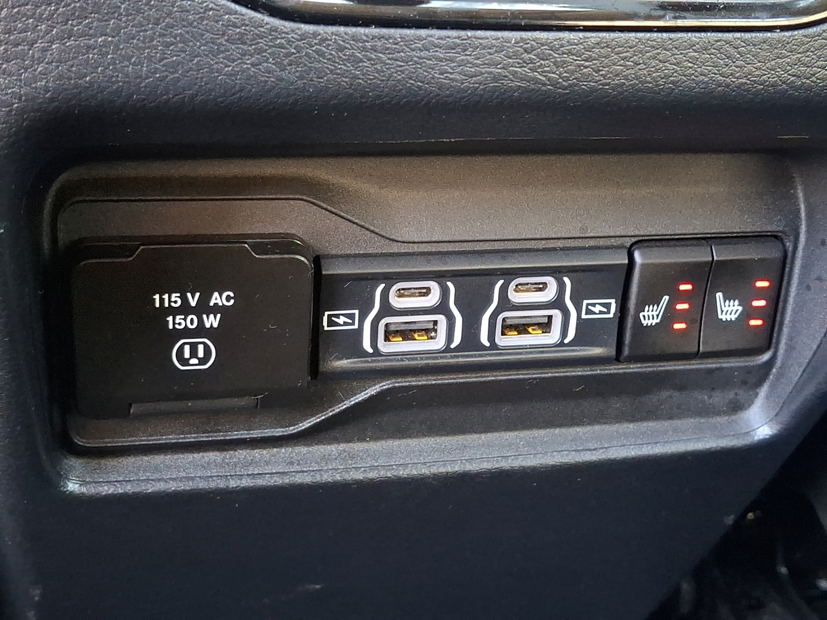 Used 2023 Jeep Grand Cherokee 4WD 4xe image 11
