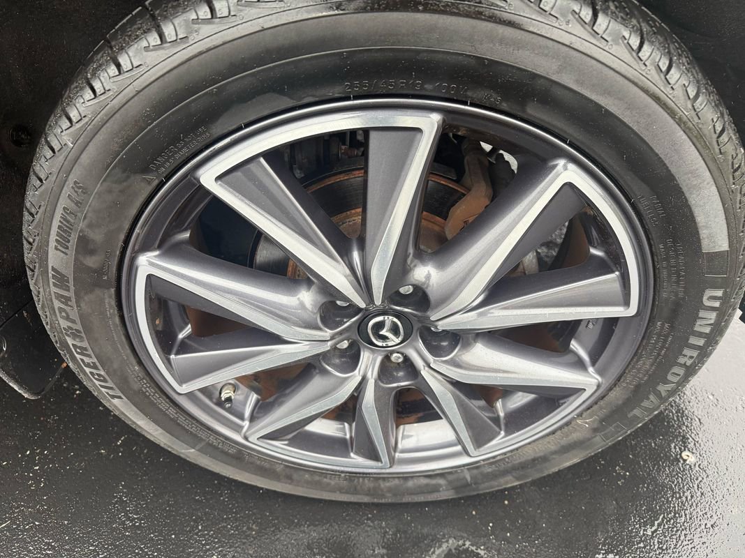 Used 2018 MAZDA CX-5 Touring w/ Preferred Equipment Package image 9