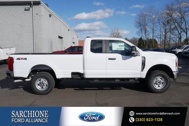 New 2026 Ford F250 XL w/ XL Off-Road Package