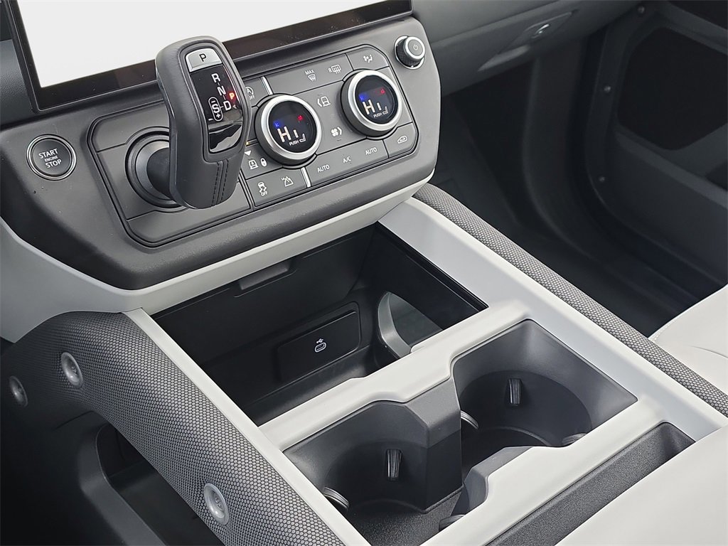 New 2026 Land Rover Defender 110 S image 24