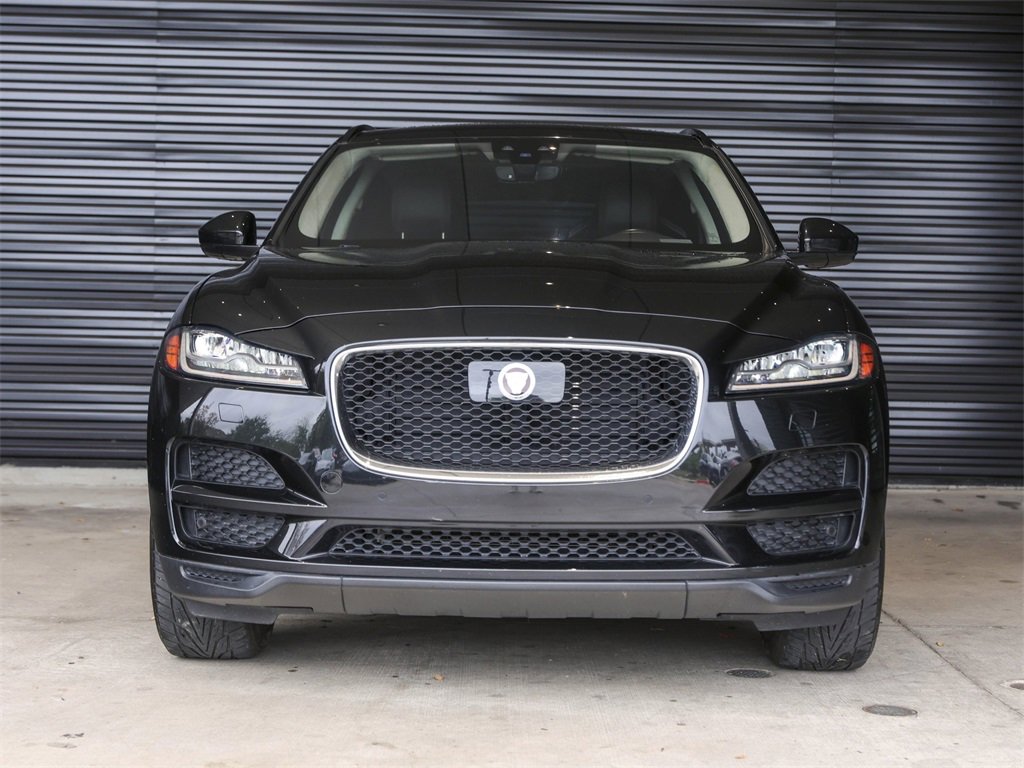 Used 2019 Jaguar F-PACE Prestige image 10
