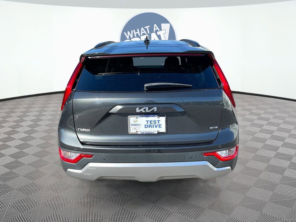 Certified 2024 Kia Niro EX image 4