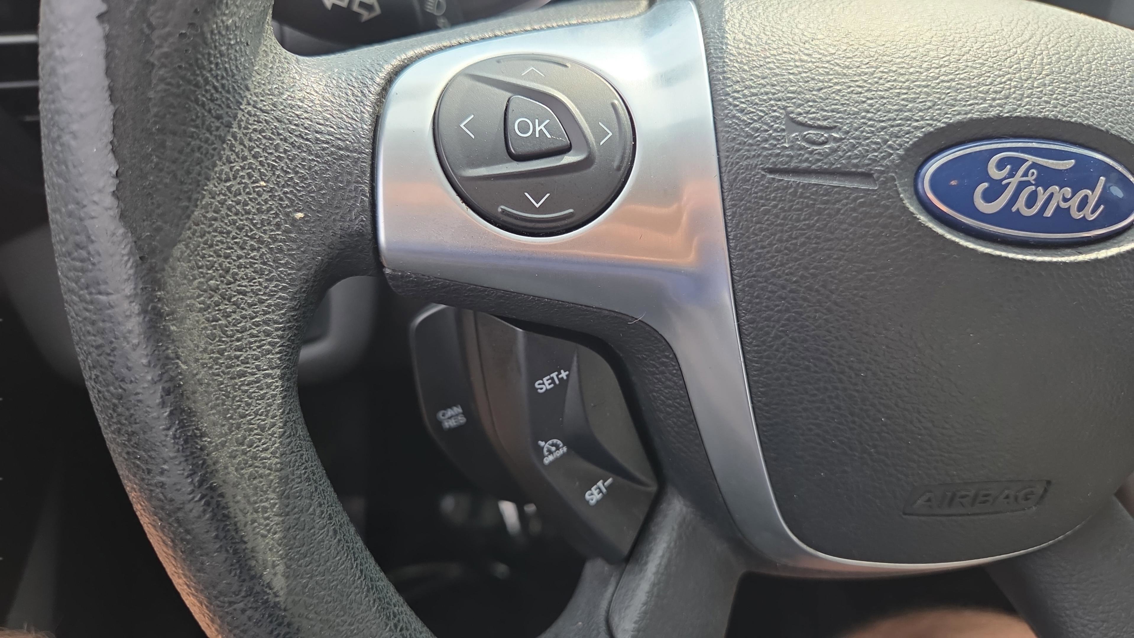 Used 2016 Ford Escape SE FWD image 22