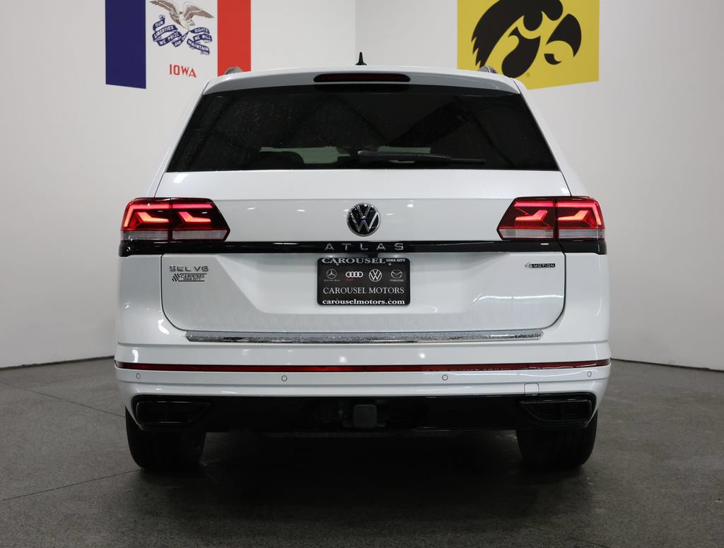 Certified 2023 Volkswagen Atlas SEL R-Line AWD/4WD image 11
