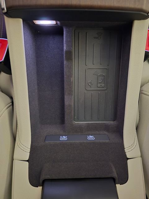 Used 2024 Audi A6 Premium Plus image 30