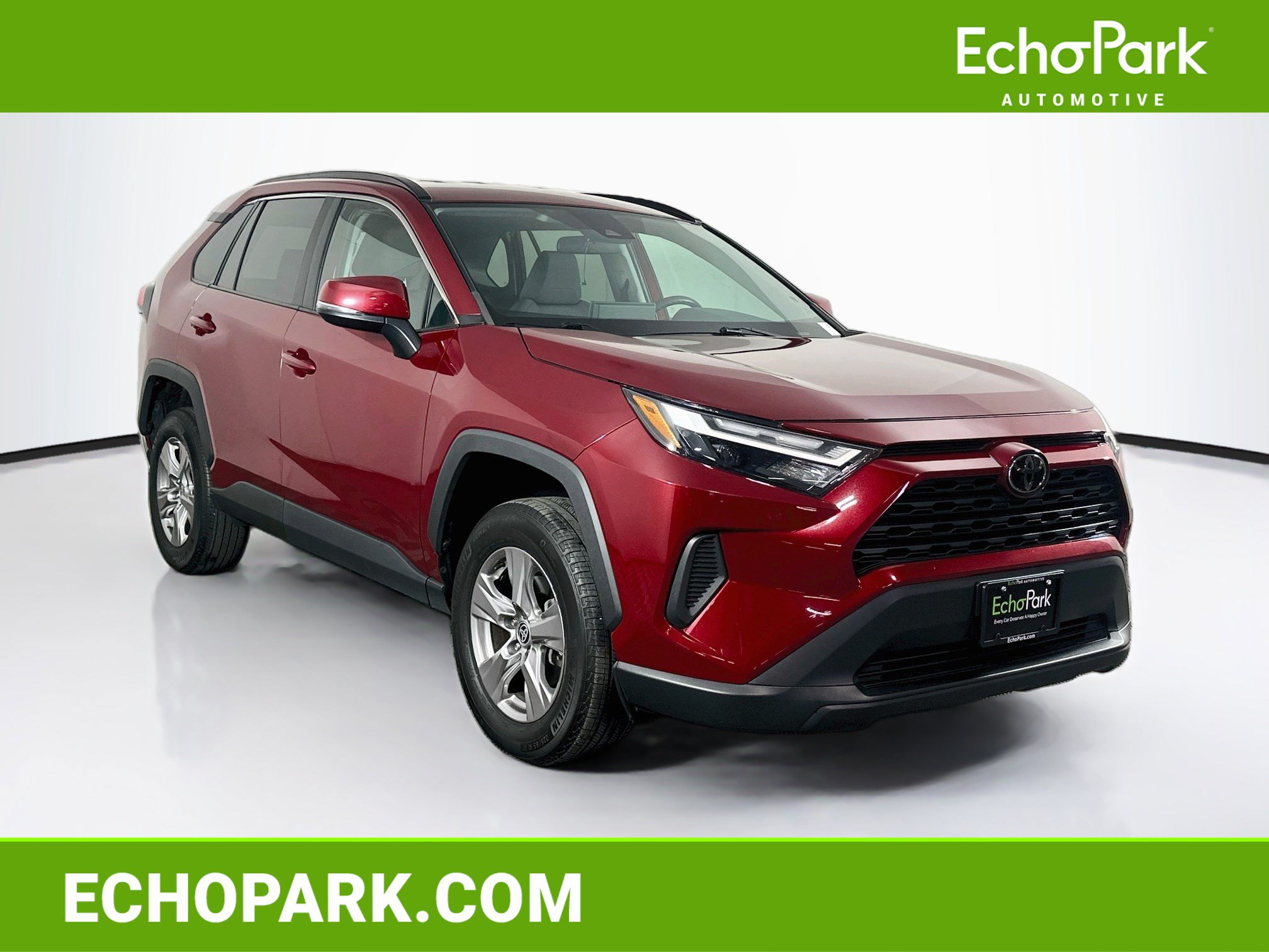 Used 2023 Toyota RAV4 XLE AWD/4WD image 1