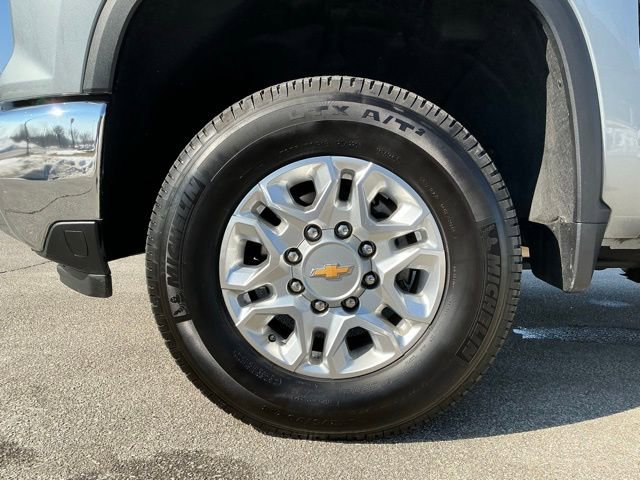 Used 2025 Chevrolet Silverado 2500 LT w/ All Star Edition image 16