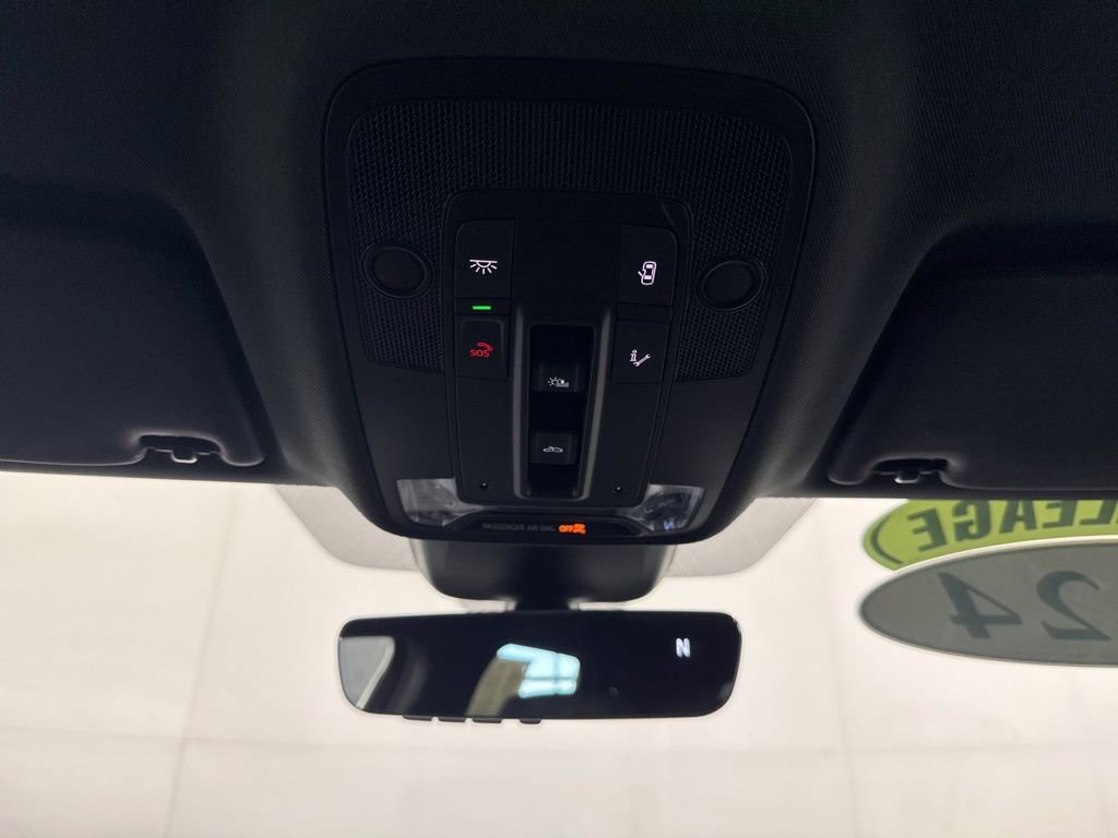 Used 2024 Audi Q3 2.0T Premium Plus w/ Premium Plus Package image 36