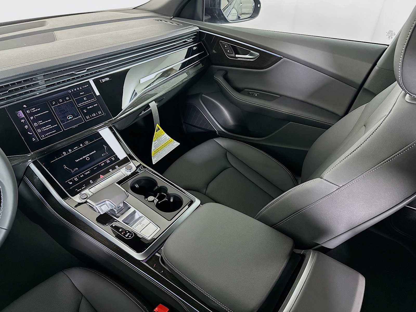 New 2026 Audi Q8 Premium Plus image 22