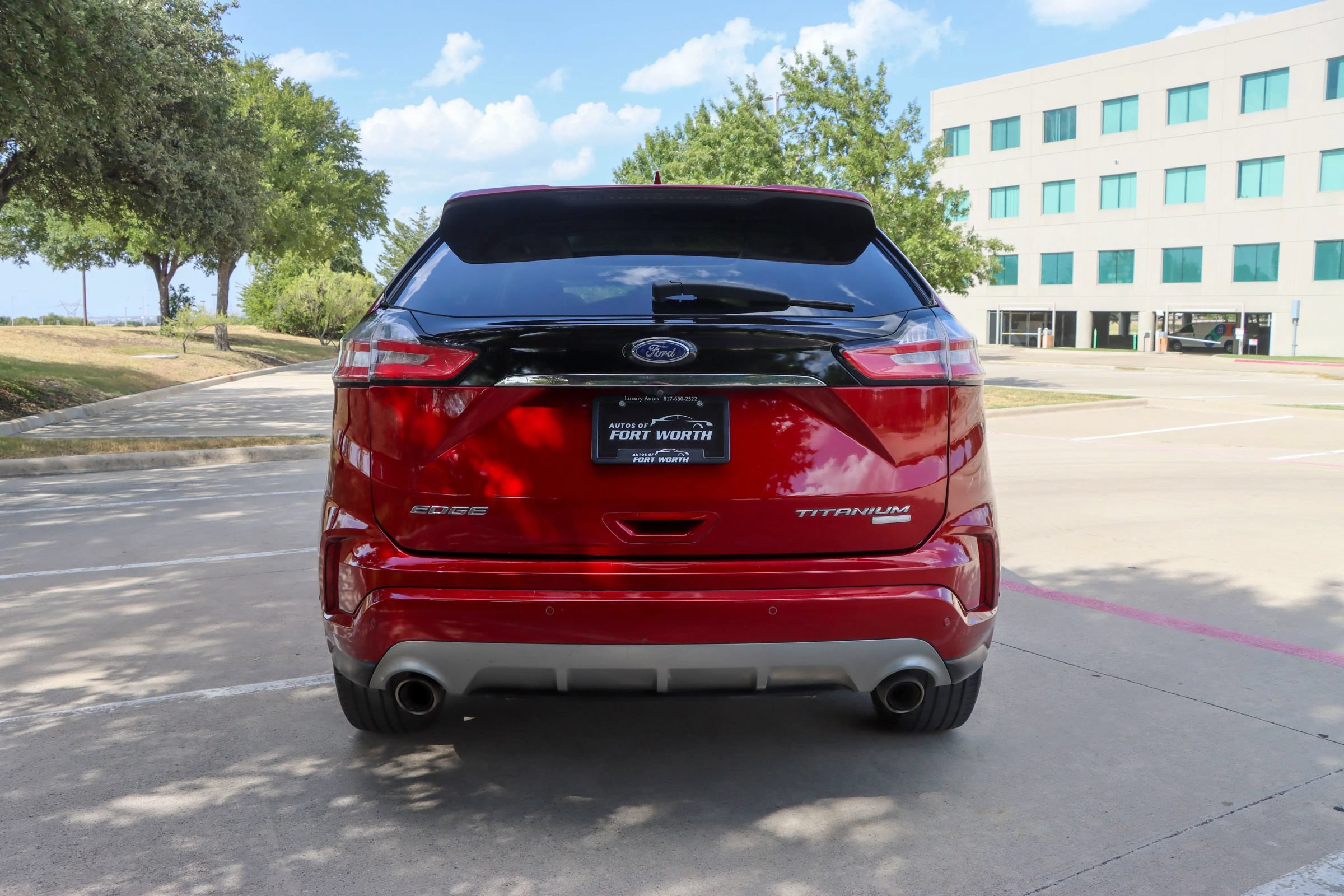 Used 2019 Ford Edge Titanium w/ Equipment Group 301A FWD image 6