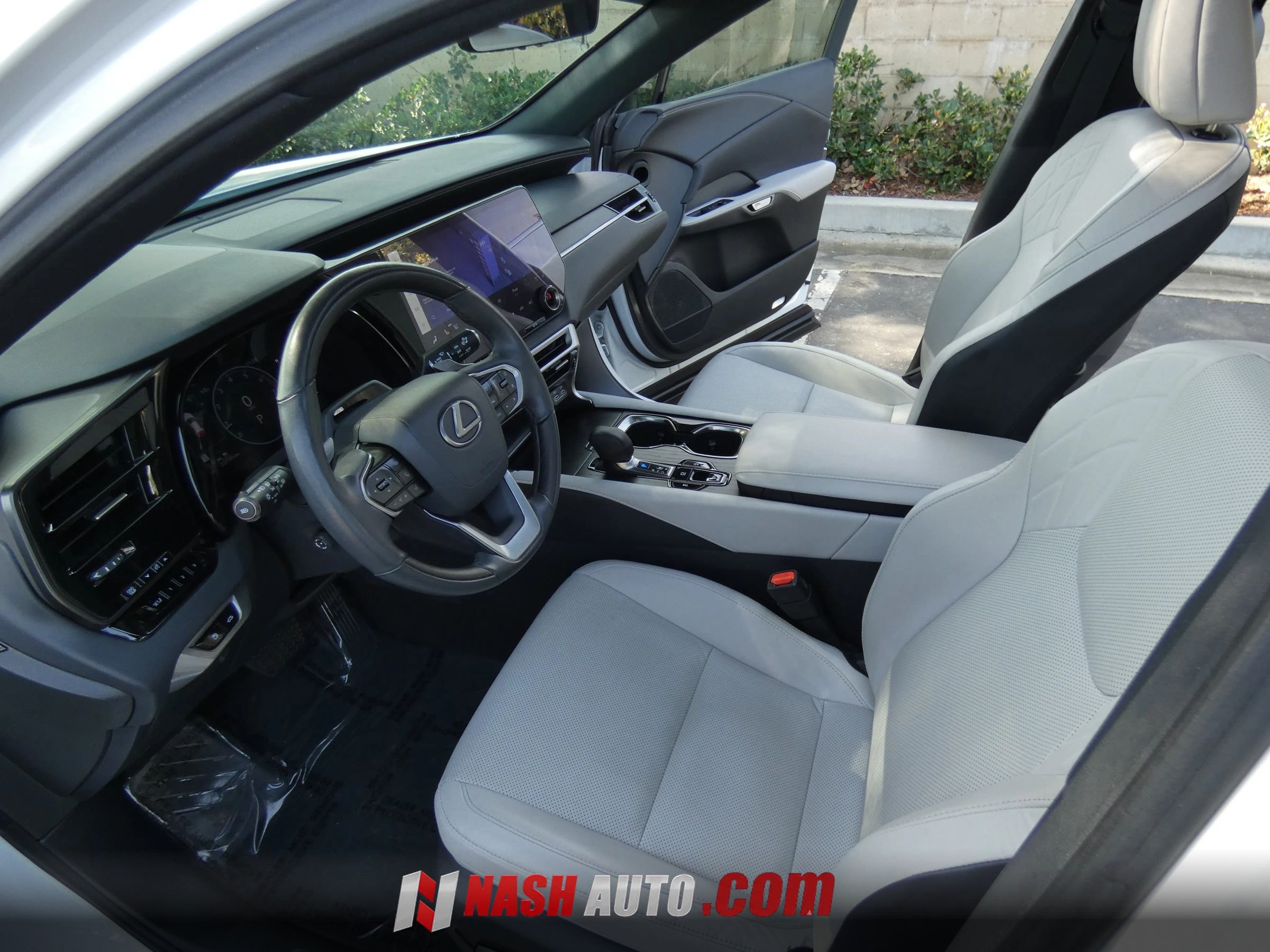 Used 2023 Lexus RX 350 Premium w/ Accessory Package (Z1) FWD image 53