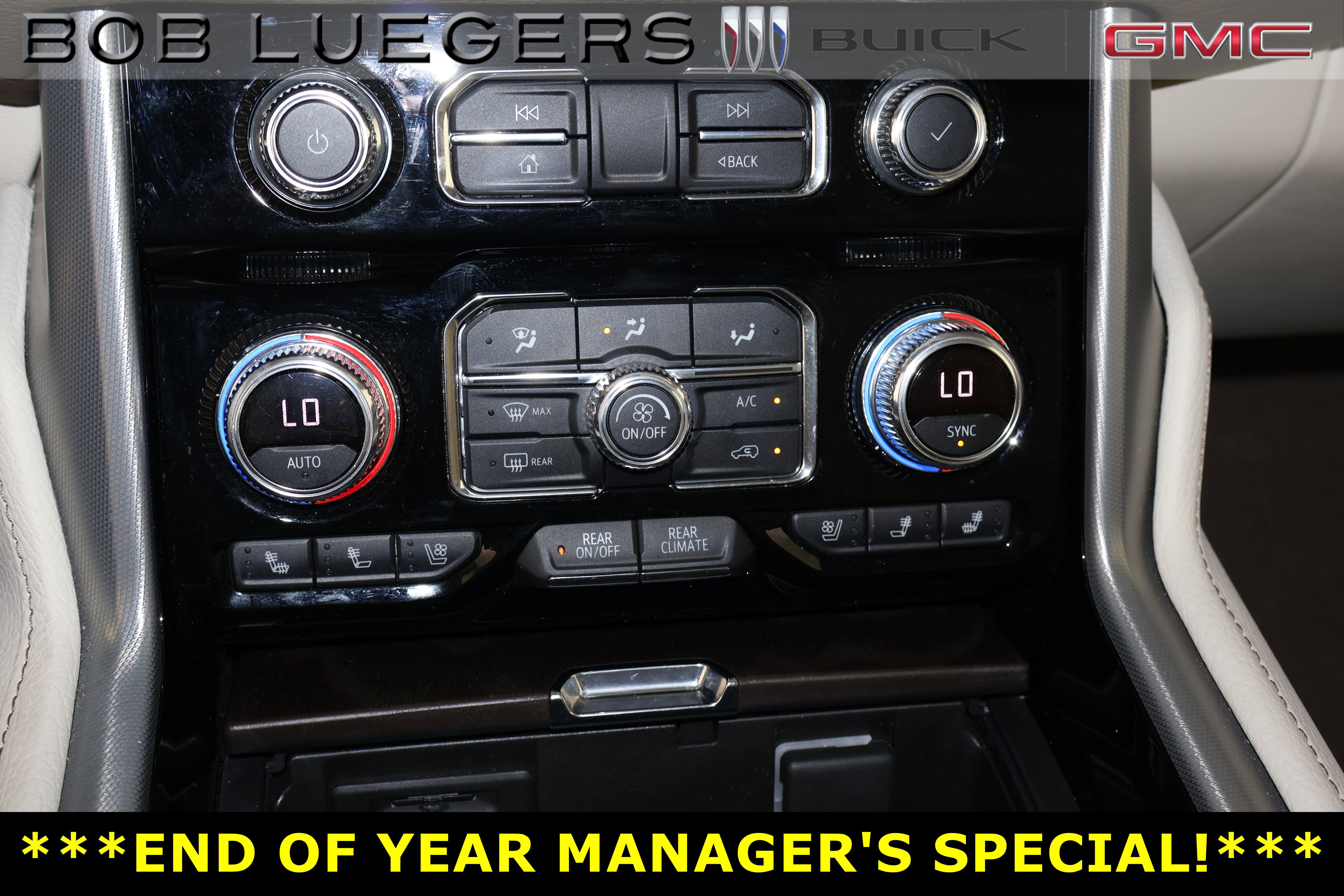 Certified 2021 GMC Yukon Denali w/ Denali Ultimate Package image 29