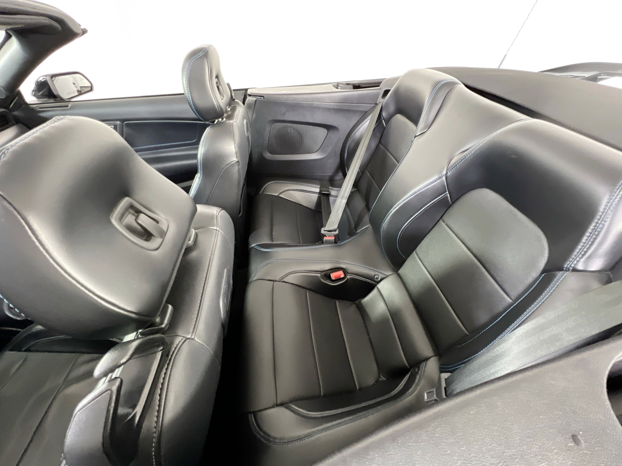 Used 2019 Ford Mustang Premium w/ Equipment Group 201A image 24