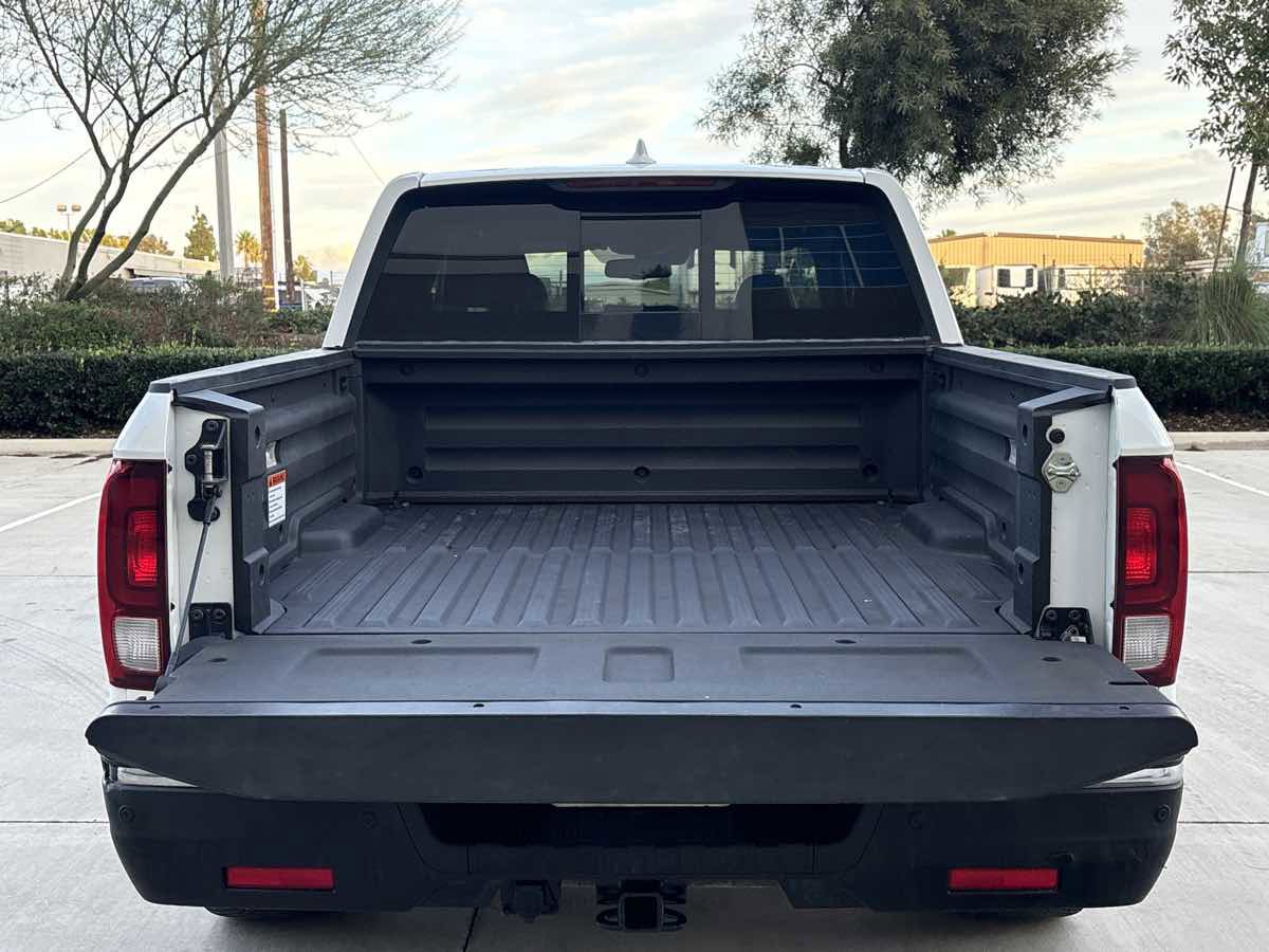 Used 2020 Honda Ridgeline RTL-E image 10