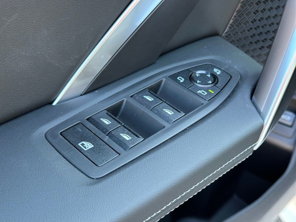 New 2026 BMW X2 xDrive28i w/ Technology Package image 19