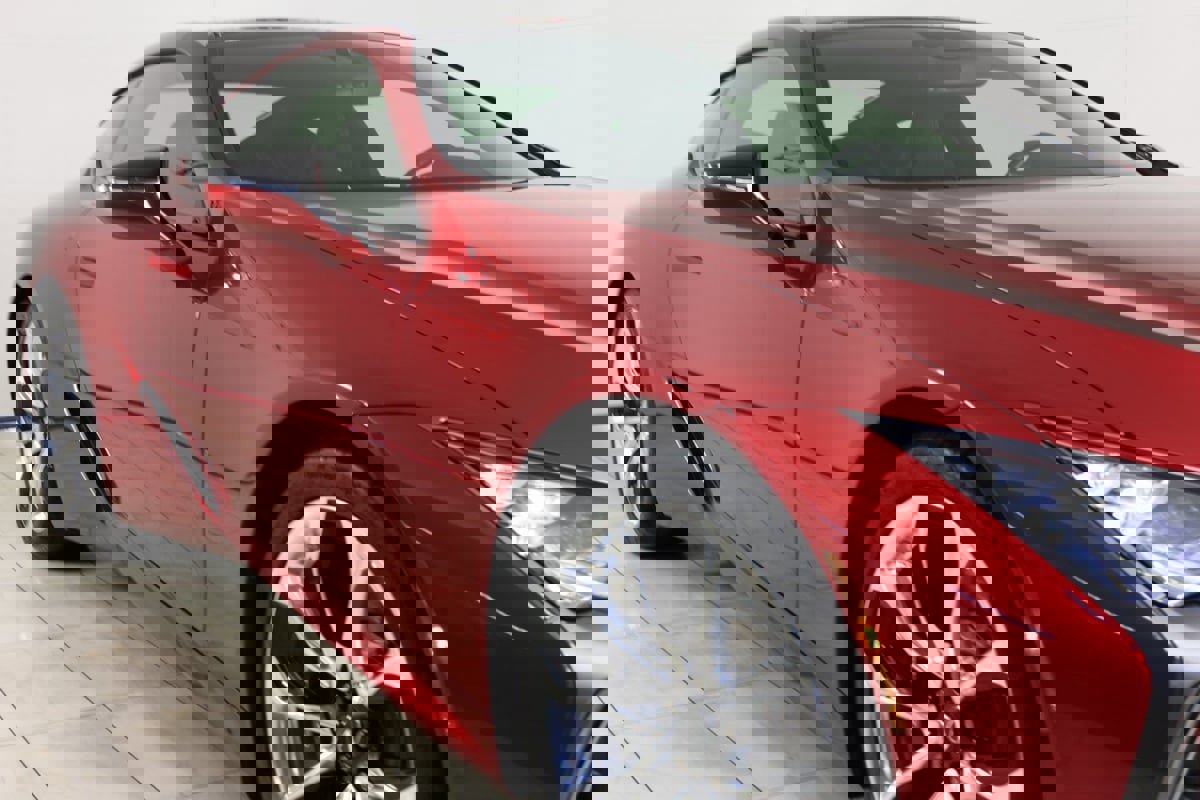 Used 2018 Lexus LC 500 Coupe w/ Performance Package image 38