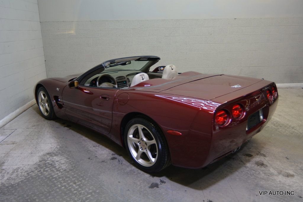 Used 2003 Chevrolet Corvette Convertible w/ Preferred Equipment Group1 RWD image 25