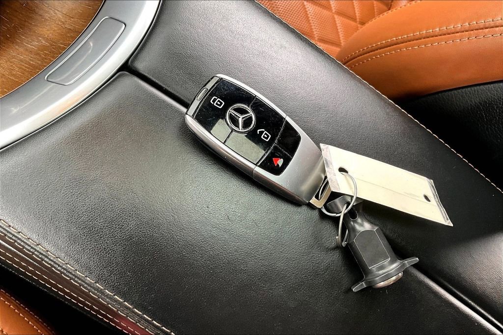 Used 2021 Mercedes-Benz G 550 image 14