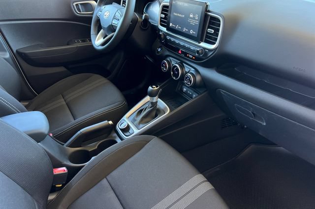 New 2026 Hyundai Venue SEL FWD image 15