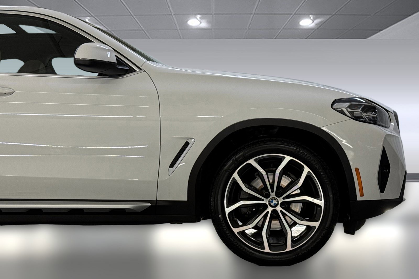 Certified 2023 BMW X4 xDrive30i w/ Premium Package image 35