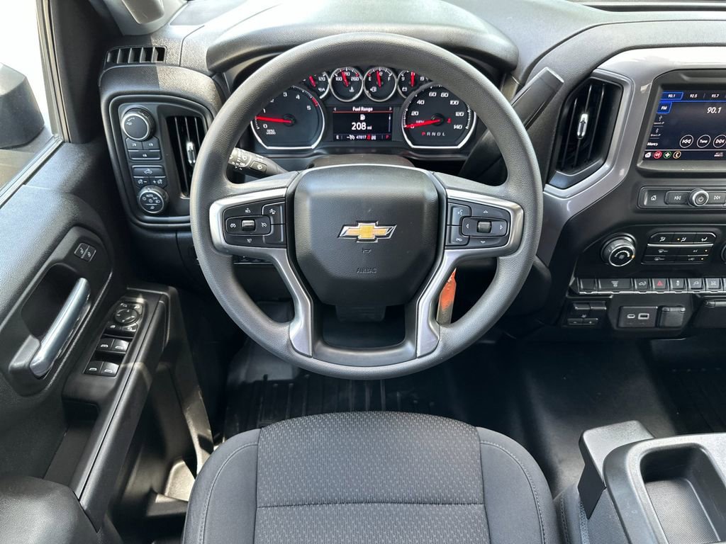 Used 2021 Chevrolet Silverado 2500 Custom w/ Custom Value Package AWD/4WD image 13
