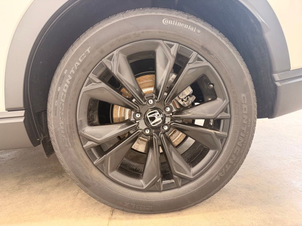 Used 2024 Honda CR-V Sport Touring image 11