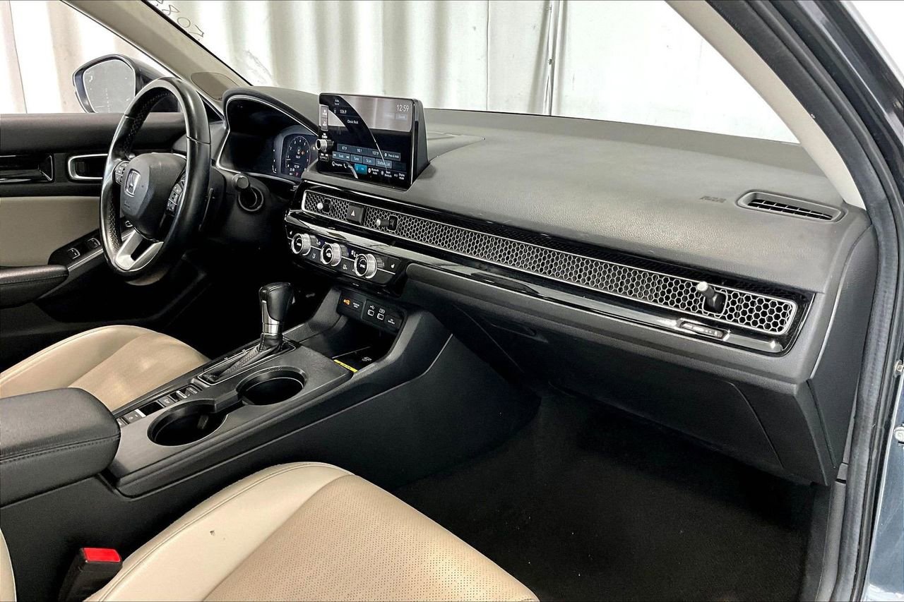 Used 2024 Honda Civic Touring image 28