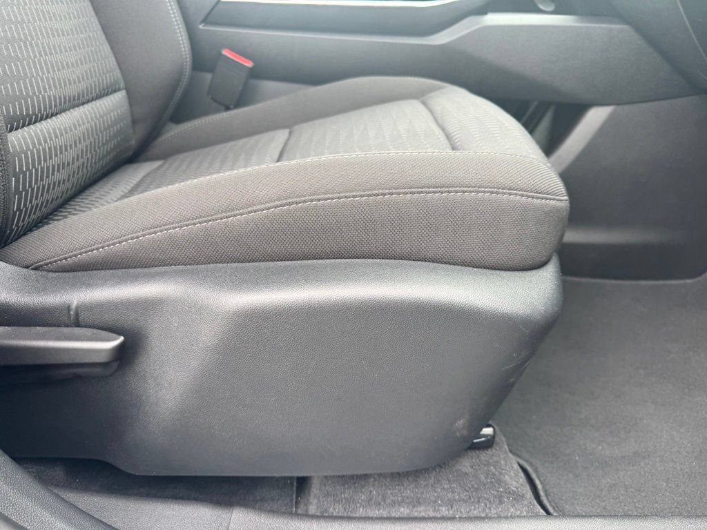 Used 2026 Chevrolet Equinox LT FWD image 18