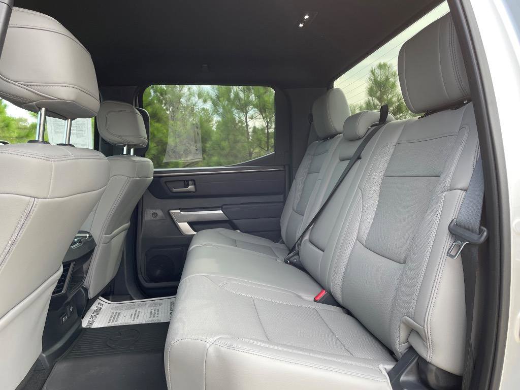Used 2025 Toyota Tundra SR5 w/ SR5 Premium Package AWD/4WD image 10