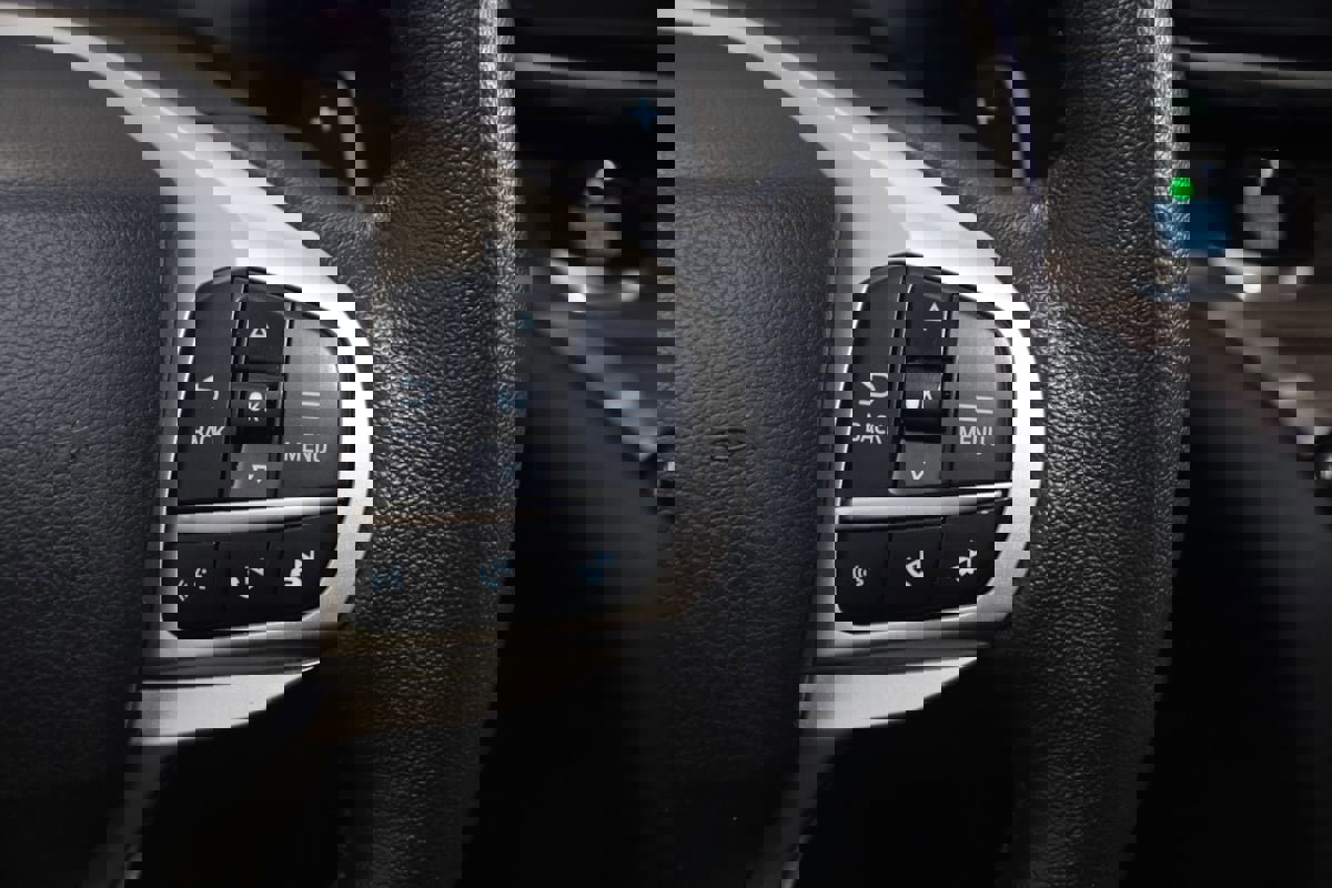 Used 2021 Ford Explorer Limited w/ Equipment Group 301A image 39