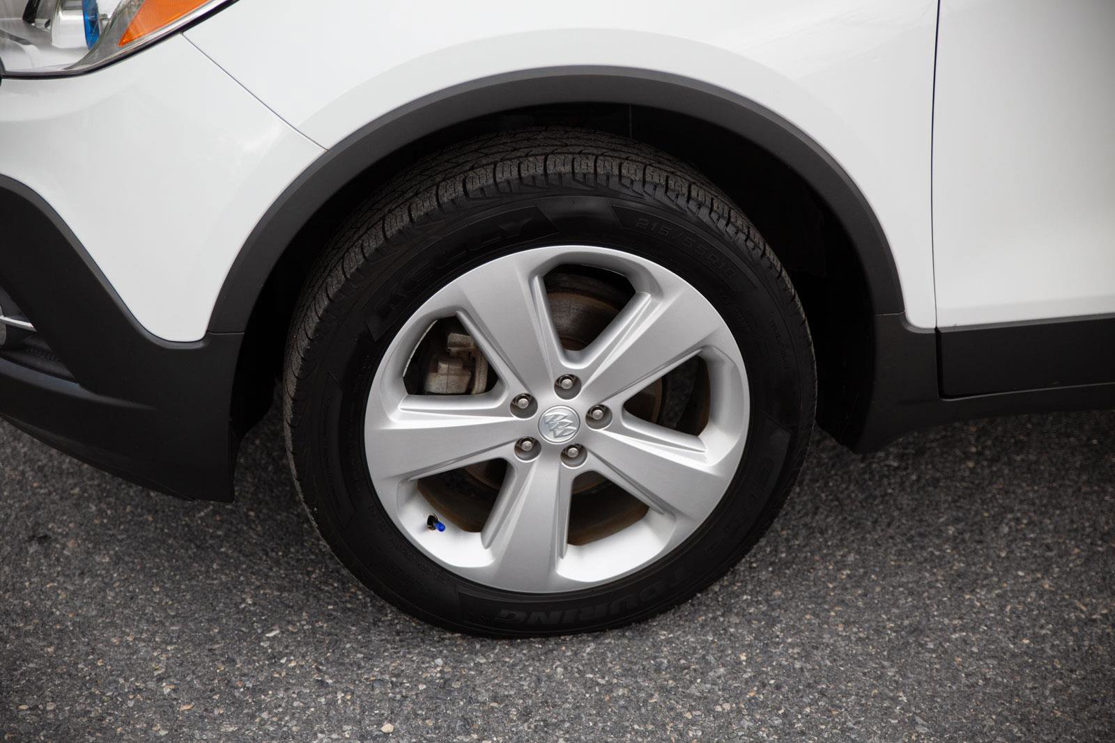 Used 2016 Buick Encore Premium AWD/4WD image 9