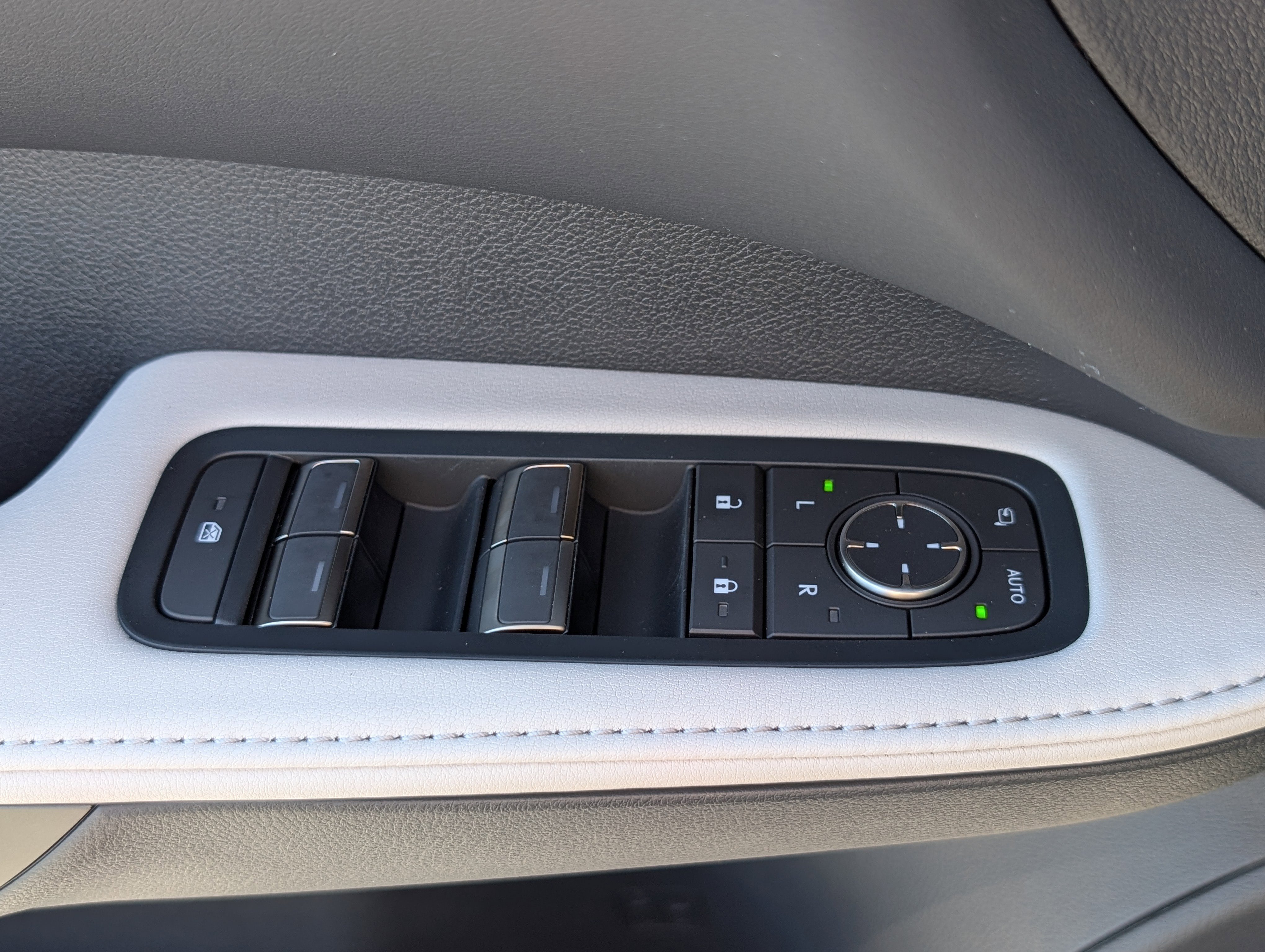 New 2026 Lexus RX 350 Premium AWD/4WD image 16