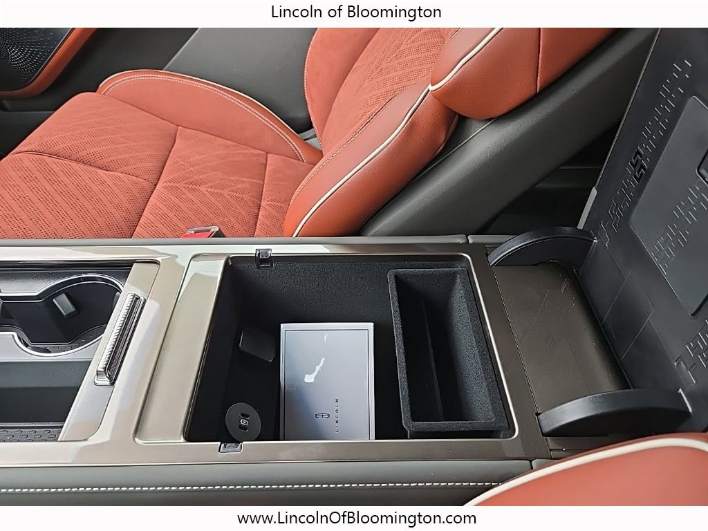 New 2024 Lincoln Nautilus Black Label w/ Jet Appearance Package (87T) image 33