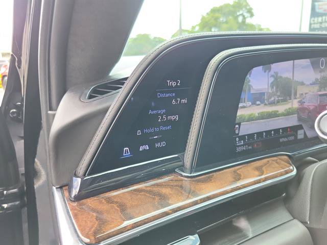 Certified 2023 Cadillac Escalade Sport Platinum w/ LPO, ONYX Package AWD/4WD image 18