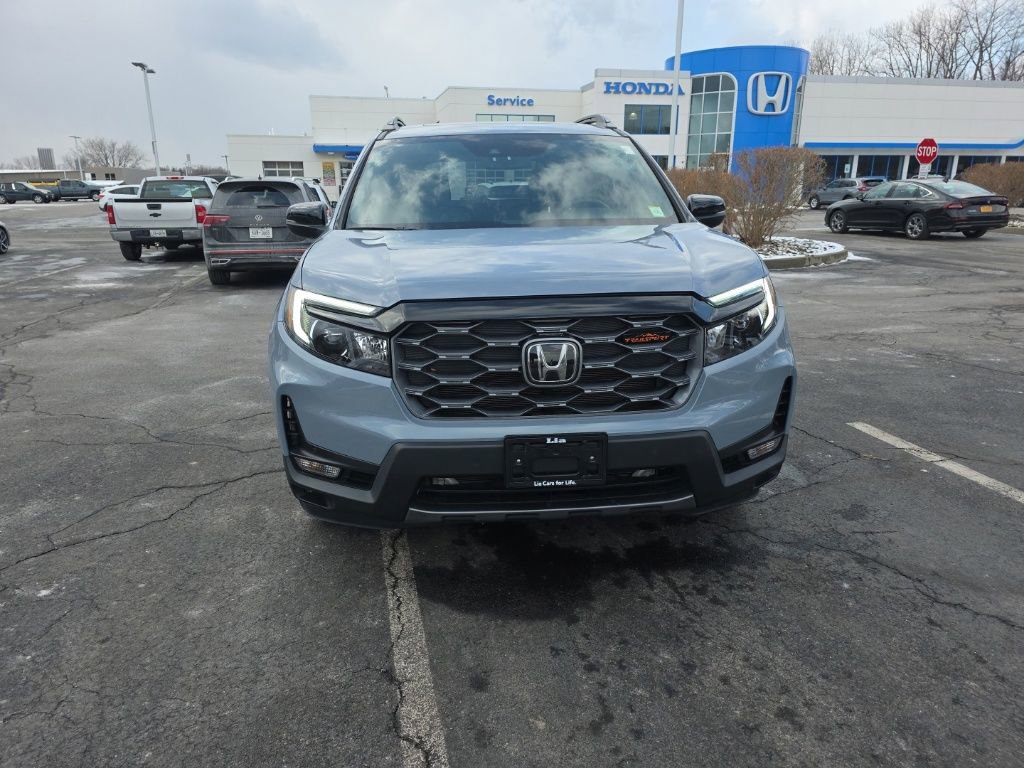 Certified 2023 Honda Passport TrailSport image 2