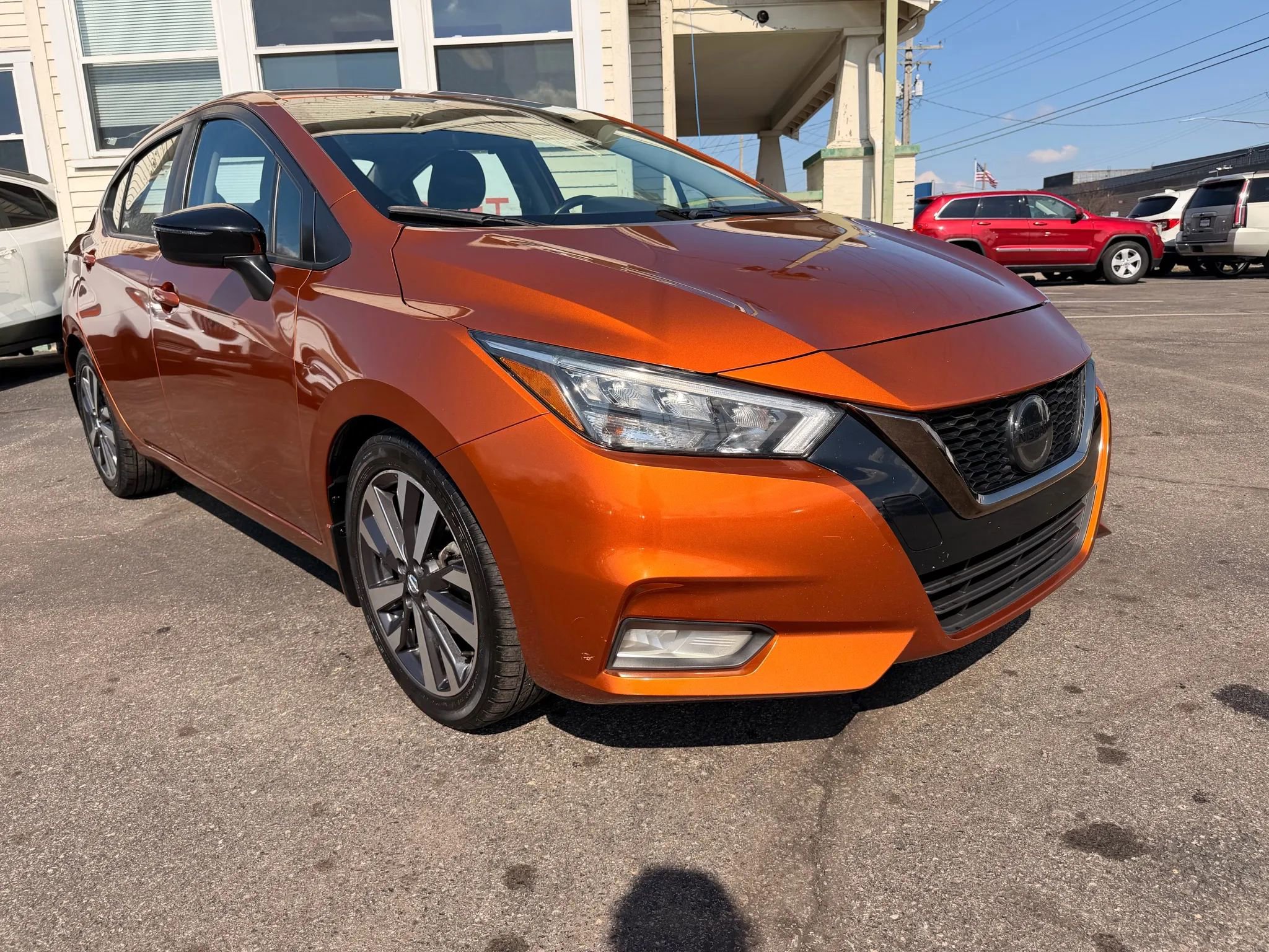 Used 2020 Nissan Versa SR w/ Lighting Package image 7