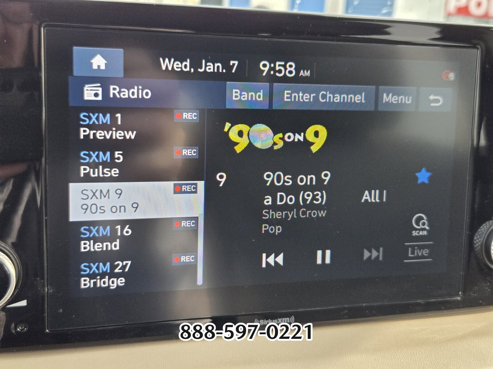 Used 2021 Hyundai Santa Fe SEL w/ Convenience Package image 21