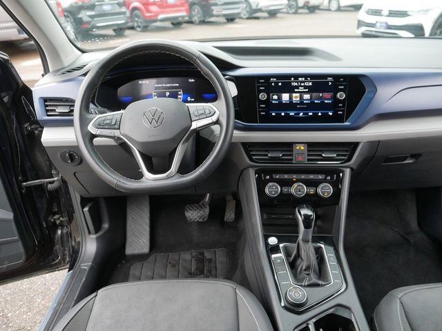 Certified 2024 Volkswagen Taos SE AWD/4WD image 21