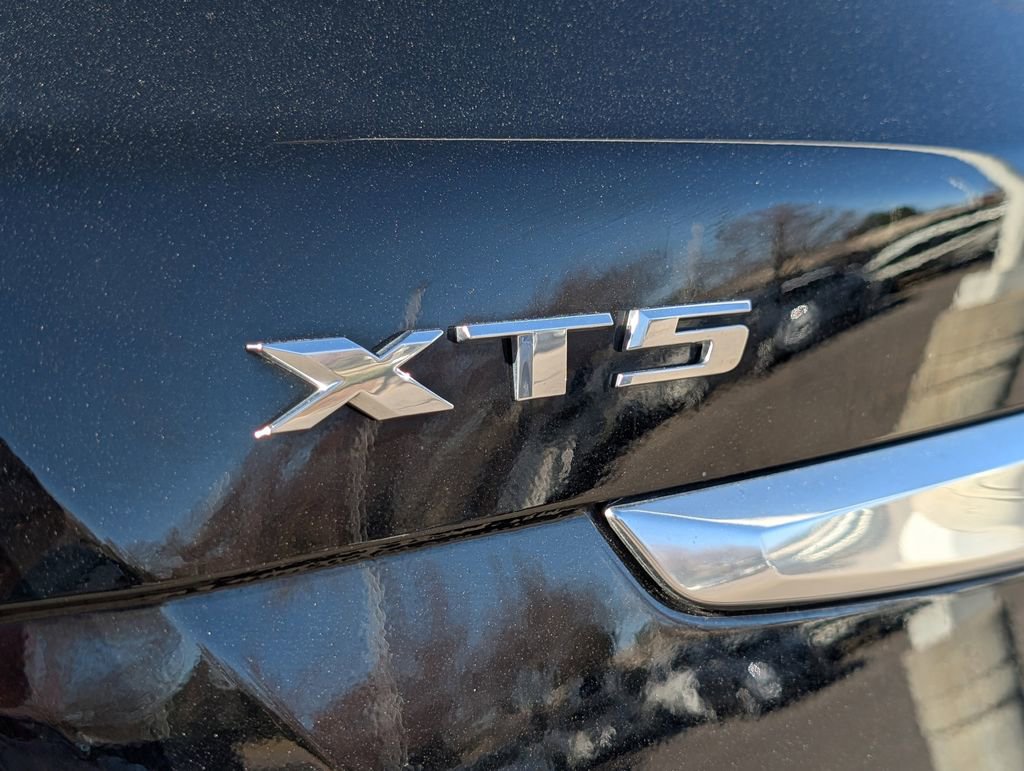 Certified 2022 Cadillac XT5 Premium Luxury w/ Technology Package image 11