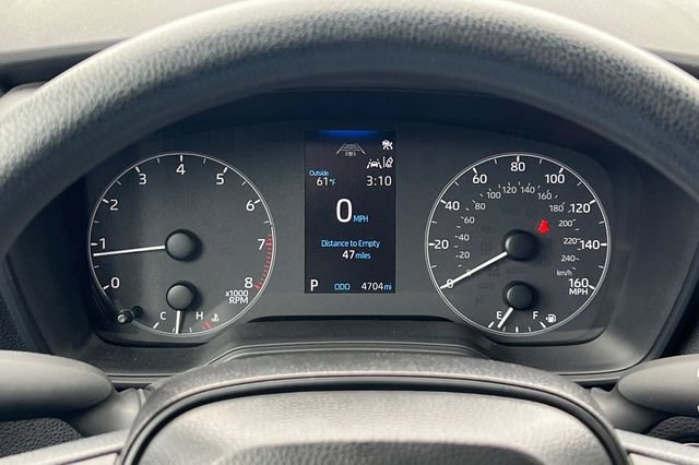 Used 2025 Toyota Corolla LE w/ LE Premium Package FWD image 31