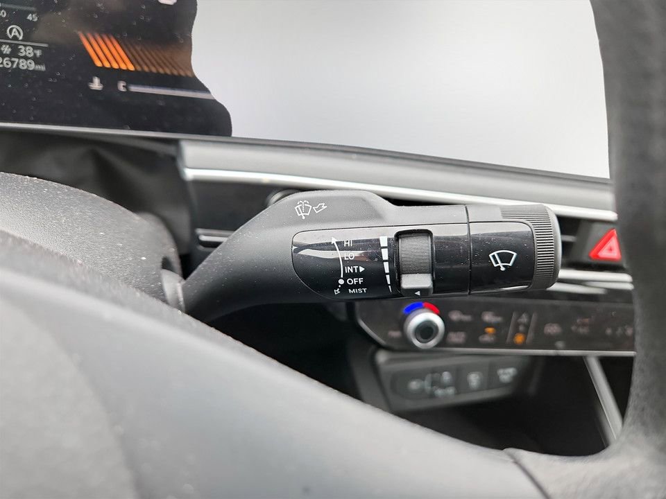 Used 2025 Kia K5 LXS image 16