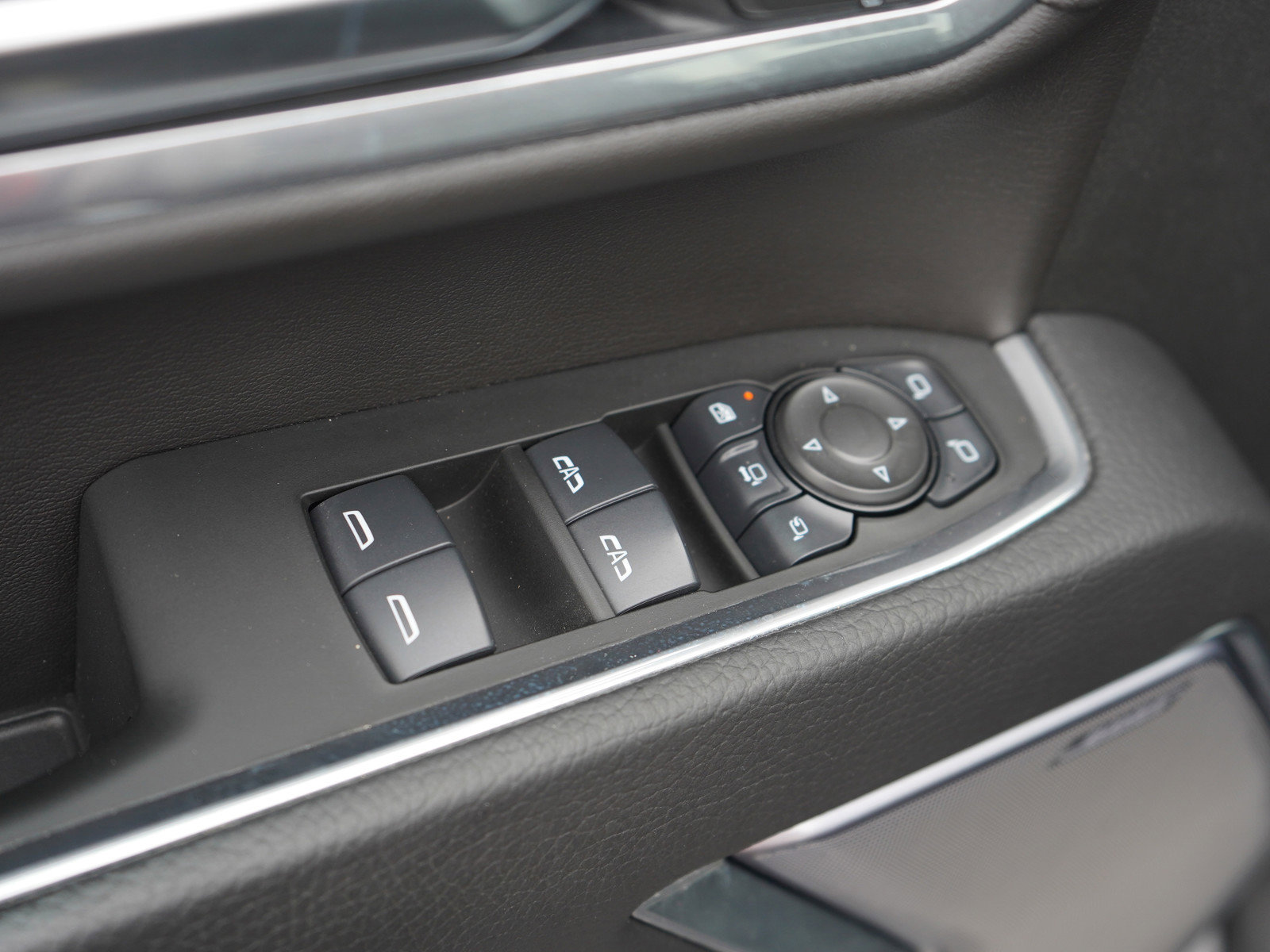 Used 2025 GMC Sierra 3500 Denali w/ Denali Reserve Package image 19