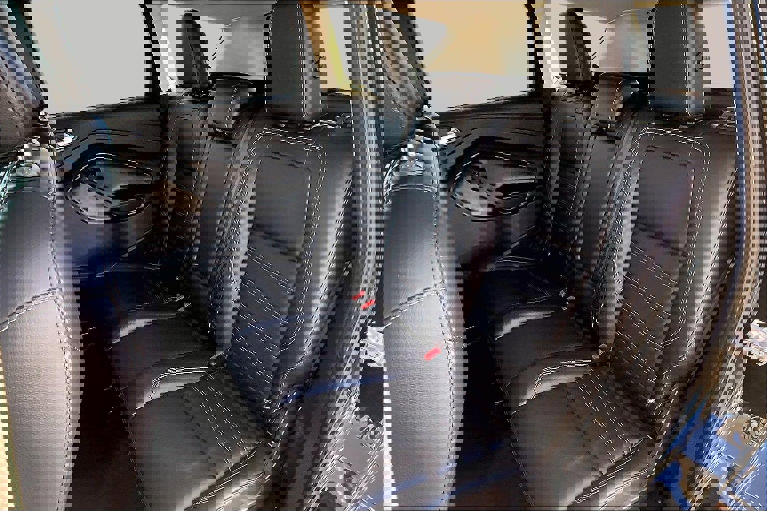 Used 2019 Ford Escape SEL image 26