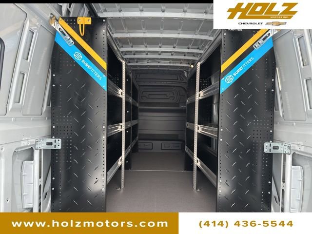 Used 2025 Mercedes-Benz Sprinter 2500 image 30