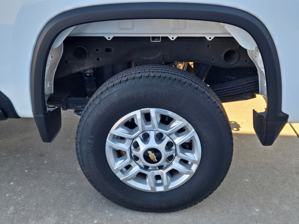 Certified 2025 Chevrolet Silverado 2500 LT w/ Convenience Package image 17